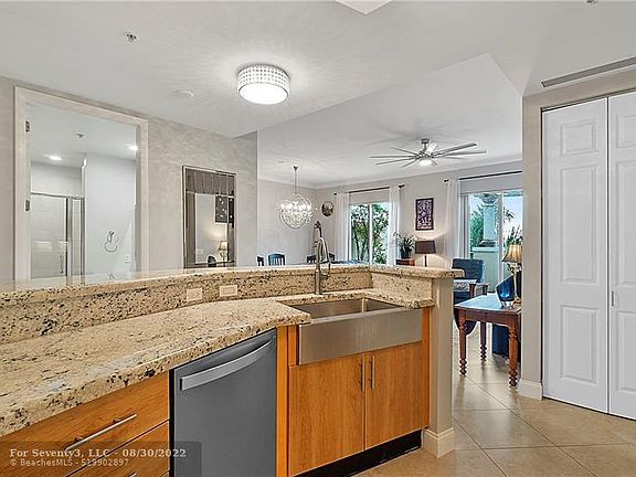 3rd image of 2631 NE 14th Ave APT 403