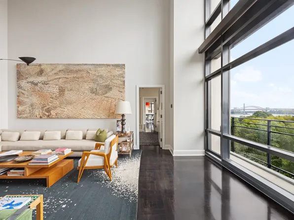 170 East End Avenue image 2 of 33