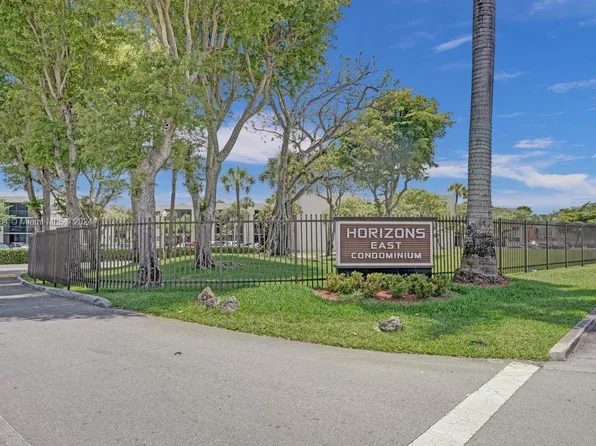 8035 SW 107th Ave APT 305, Miami, FL 33173