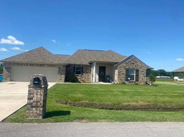 1074 Hammock Ln, Breaux Bridge, LA 70517