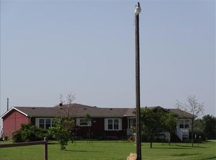 9674 Moffatt Rd, Lexington, OK 73051