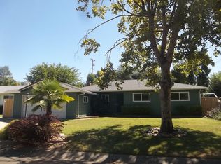 2041 Meadowbrook Dr, Redding, CA 96001