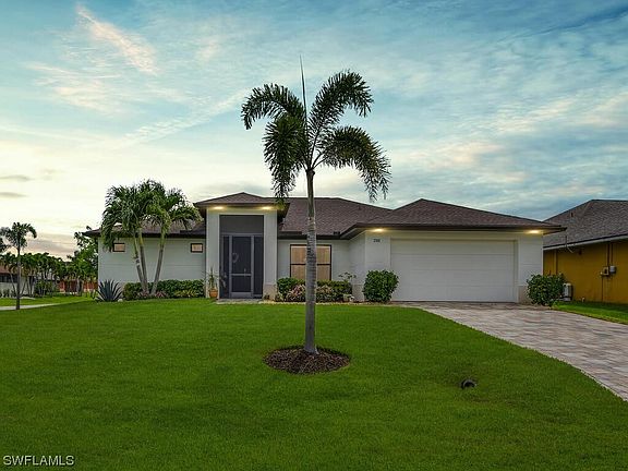 2nd image of 2568 SW 28th Ave