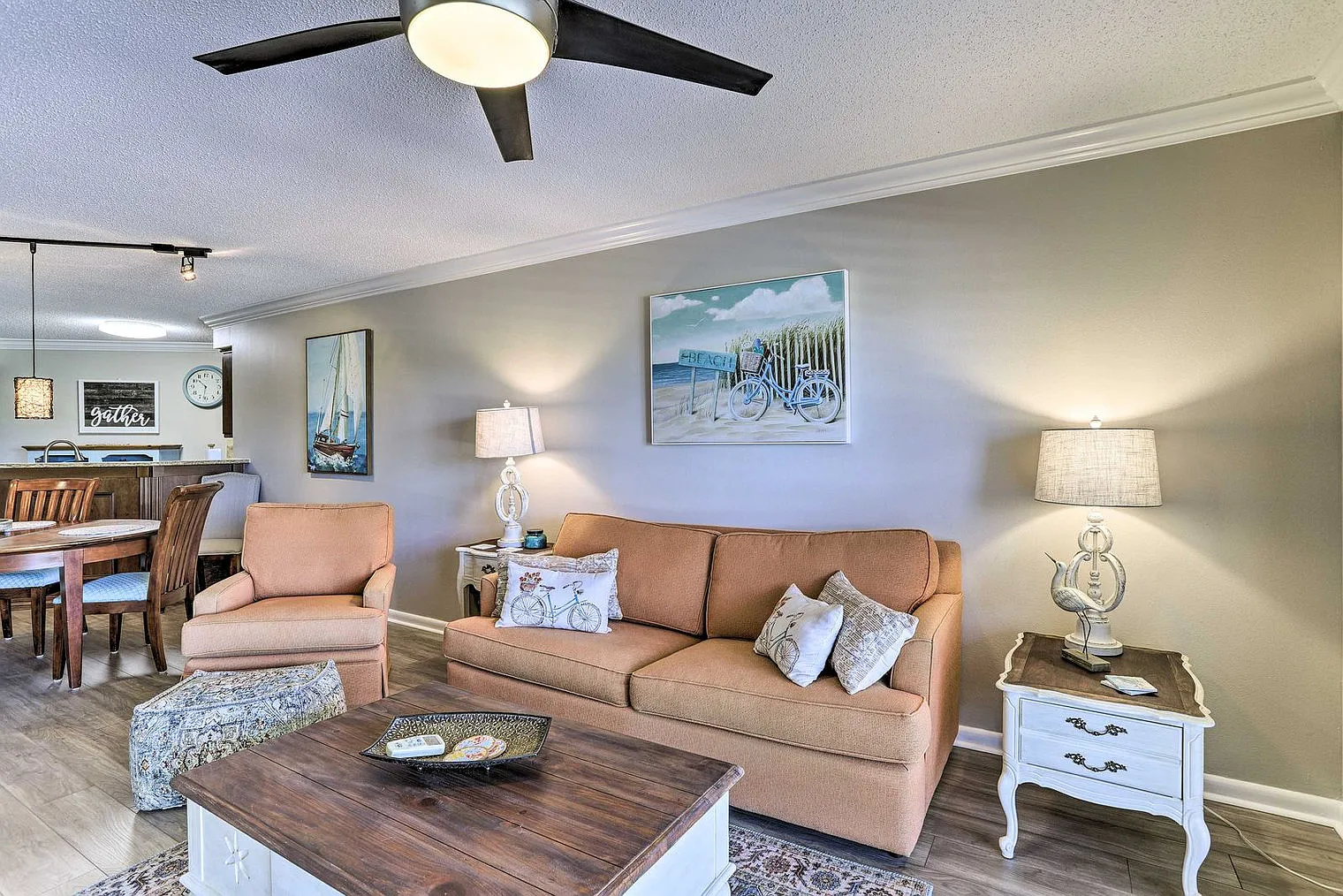 2 bed, 2.0 bath, 1140 sqft, $3,797 — Photo 4