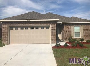 18319 Crows Nest Dr, Prairieville, LA 70769