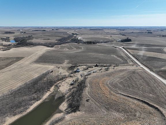 5th image of 1796 Middle Ossian Rd