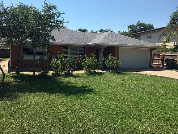 2nd image of 1221 Marine Dr