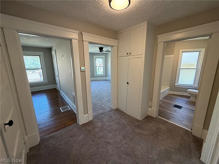 1462 Felton Rd — Photo 6