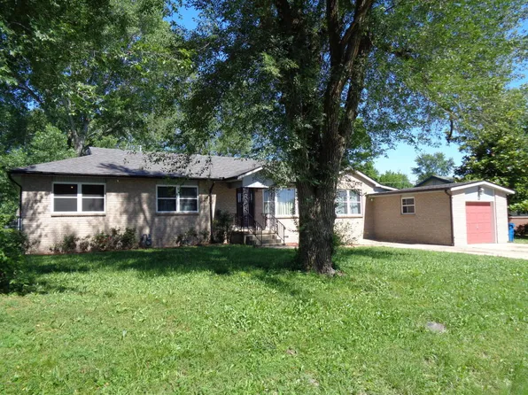 3229 Connecticut Ave, Joplin, MO 64804