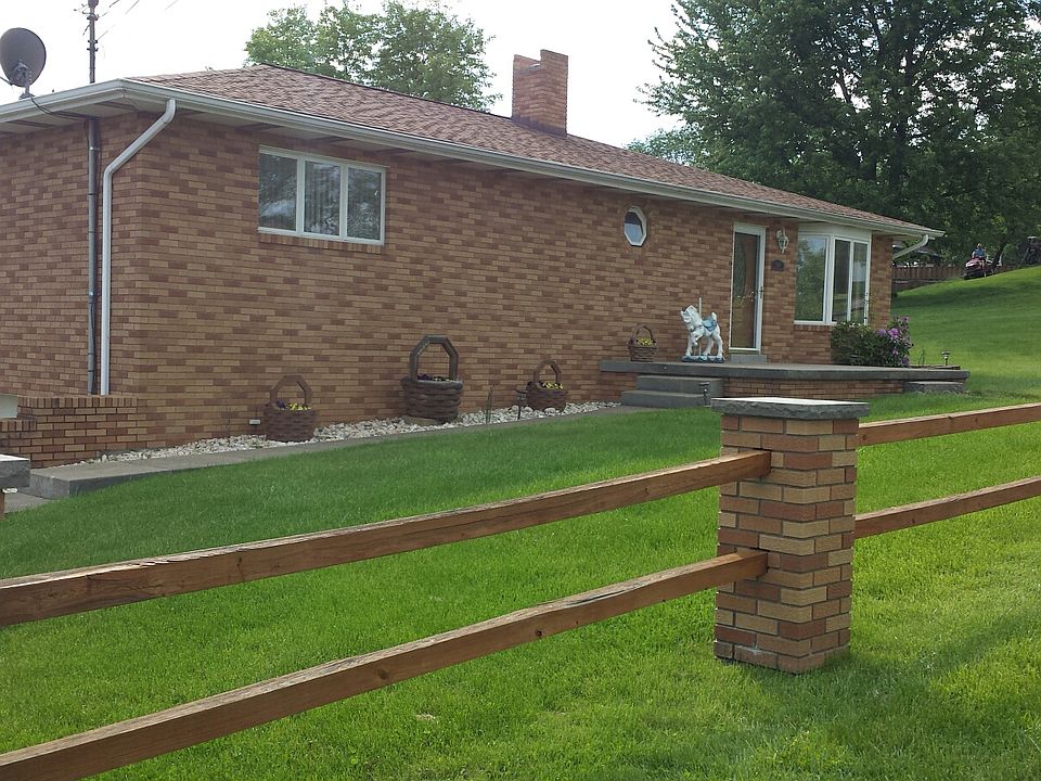 1st image of 134 Cobblestone Dr