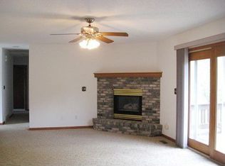 179 Westwood Dr, Hannibal, MO 63401