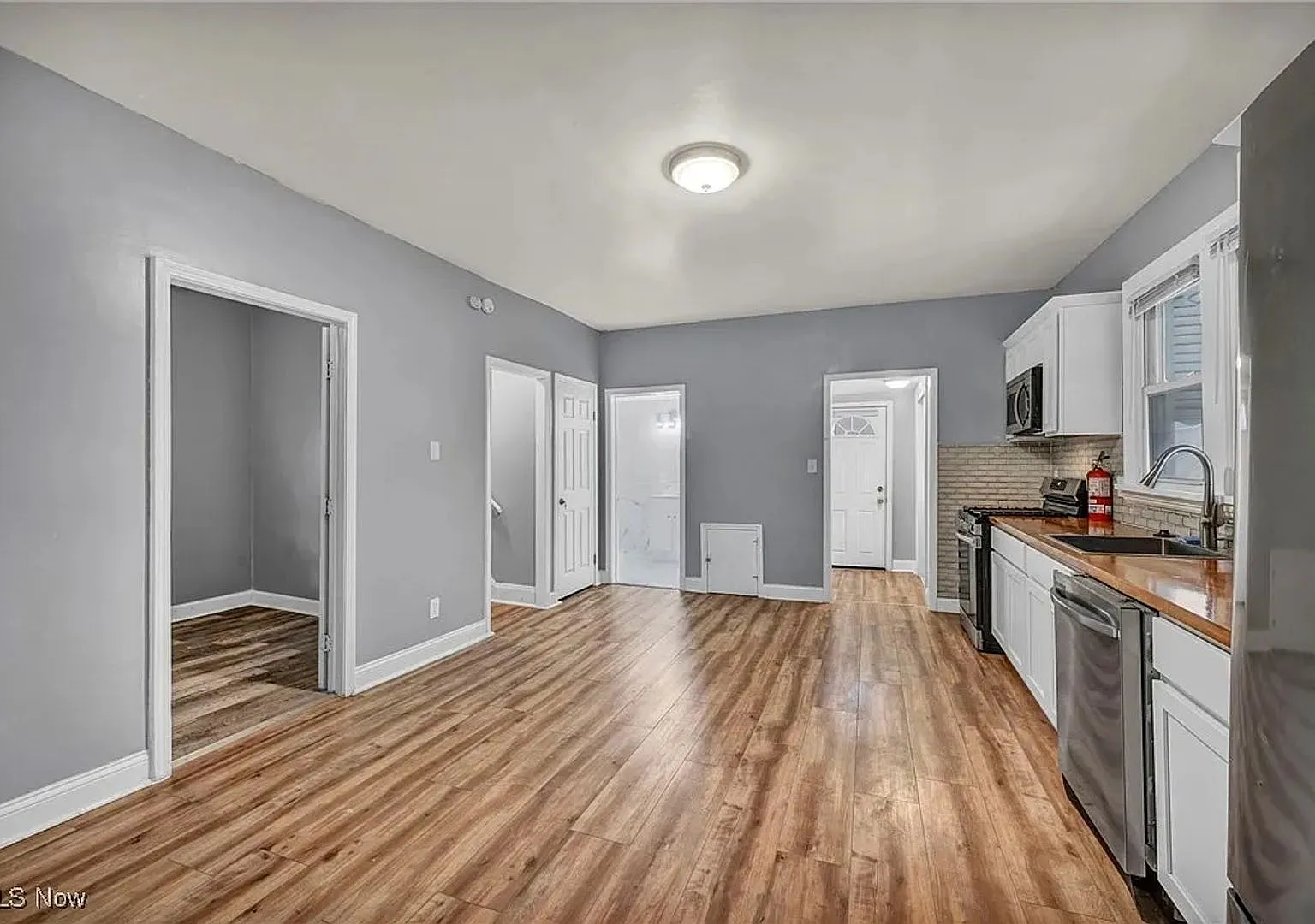 Fully Updated Home with Washer and Dryer | 3884 E 54th Street Cleveland, OH — Photo 4
