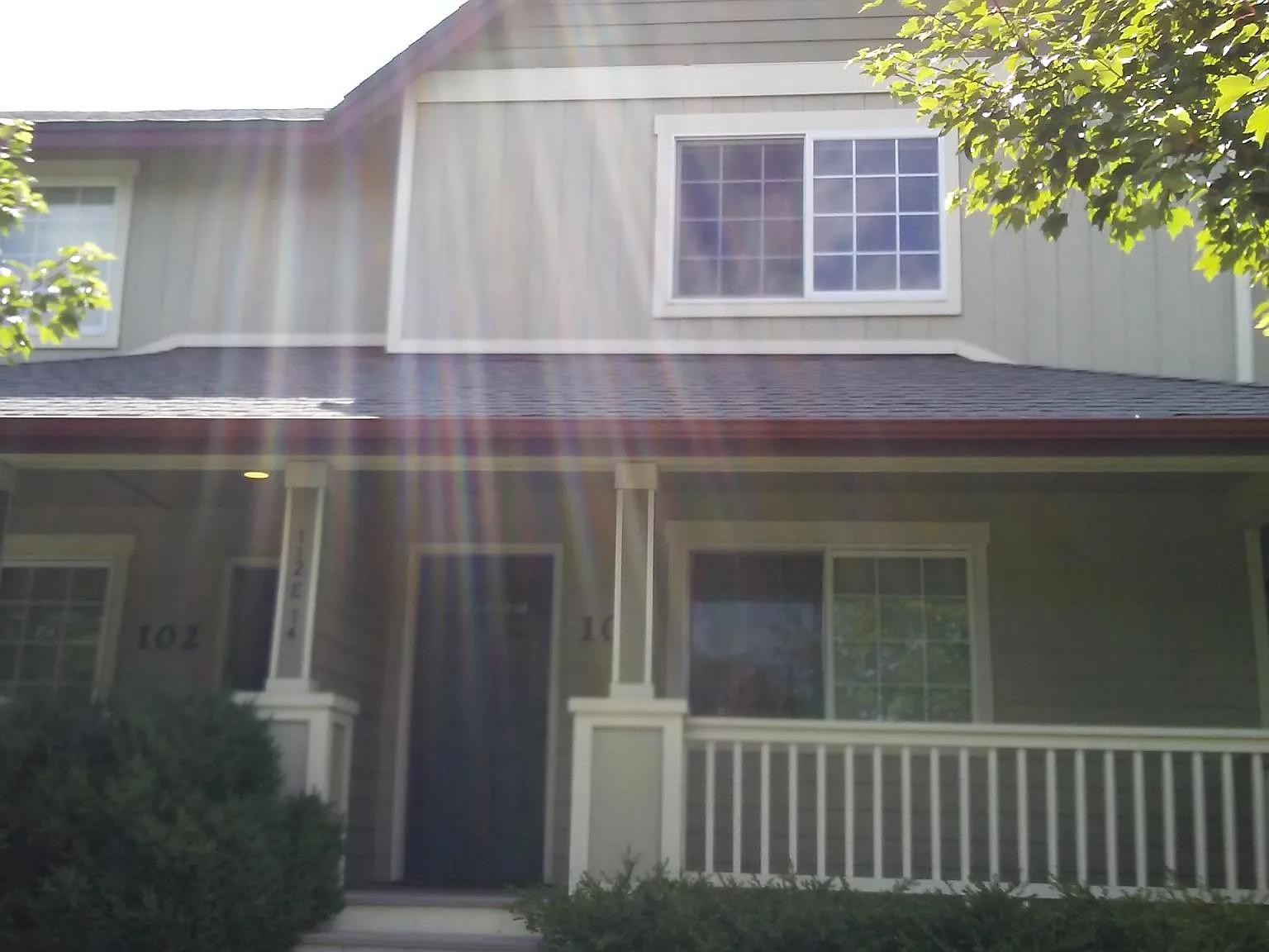 2 bed, 2.5 bath, 1300 sqft, $1,700 — Photo 1
