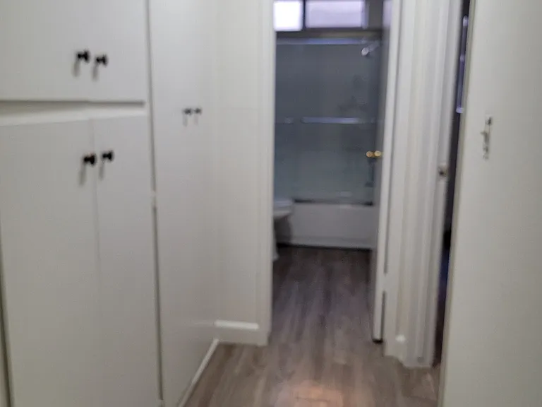 20346 Cohasset St #9 — Photo 5