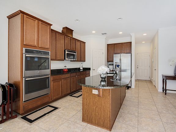 4th image of 10036 Sevington St