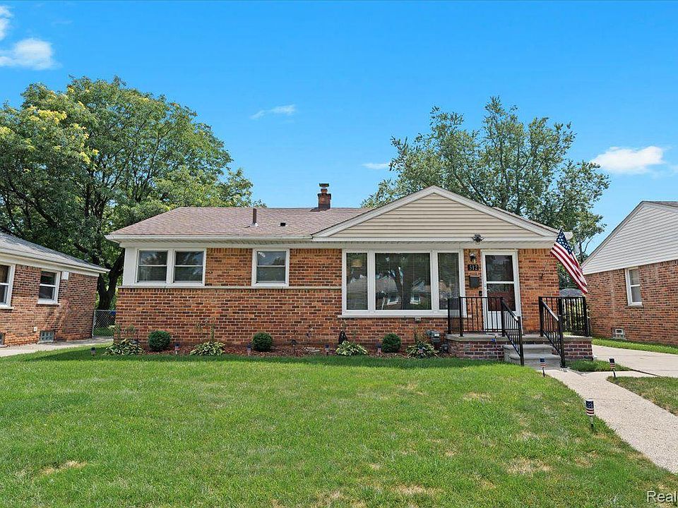 1st image of 512 E La Salle Ave
