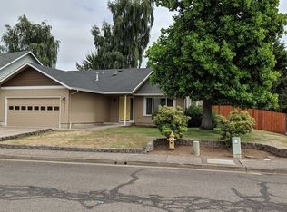 4055 Berrywood Dr, Eugene, OR 97404