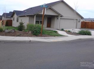953 NW Poplar Pl, Redmond, OR