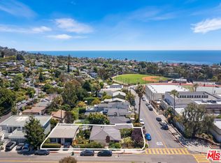 795 Saint Anns Dr, Laguna Beach, CA 92651