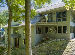 6712 Bryant St, Holland, MI 49423
