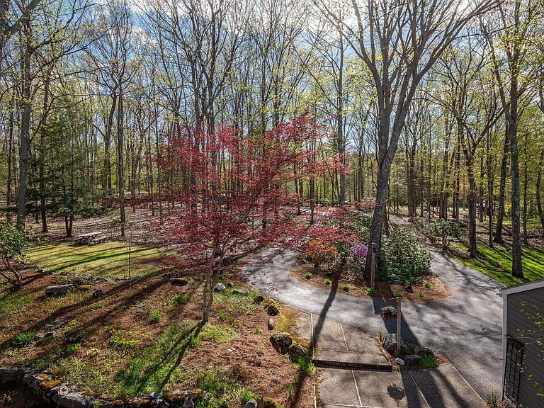8 Willey Creek Rd — Photo 26