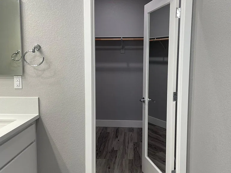 3141 Bluebird Ct — Photo 8