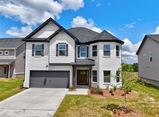 352 Eagles Nest Cir, Auburn, GA 30011