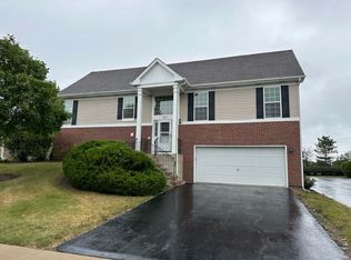 2253 Beresford Dr, Yorkville, IL 60560