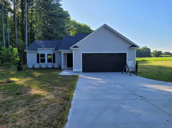 712 Parrish Memorial Rd, Selma, NC 27576