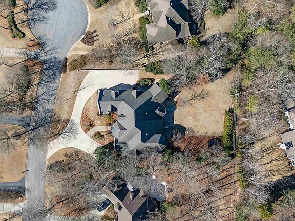 4th image of 2008 Baneberry Dr
