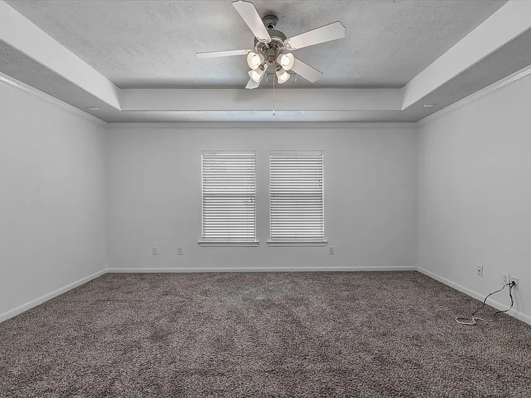 25553 Oakhurst Forest Dr — Photo 20