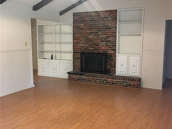 2nd image of 45 Cobblestone Ln