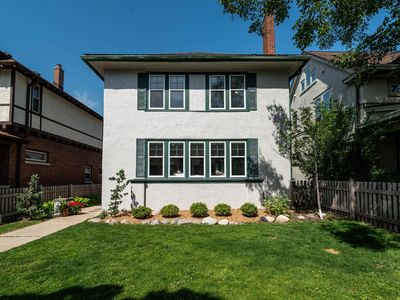 3033 N Murray AVENUE, Milwaukee, WI, 53211