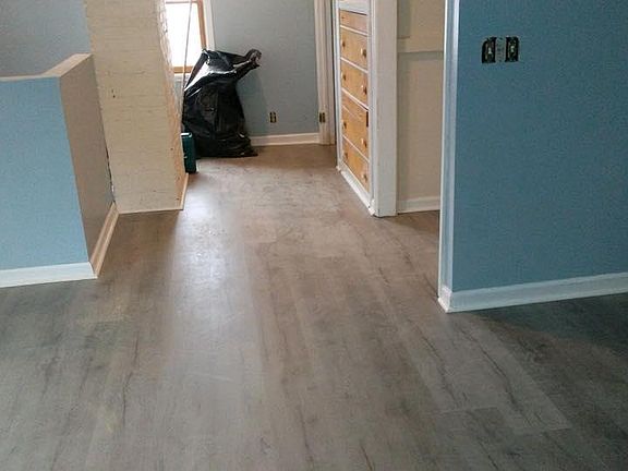 5th image of 136 Elmwood Ave