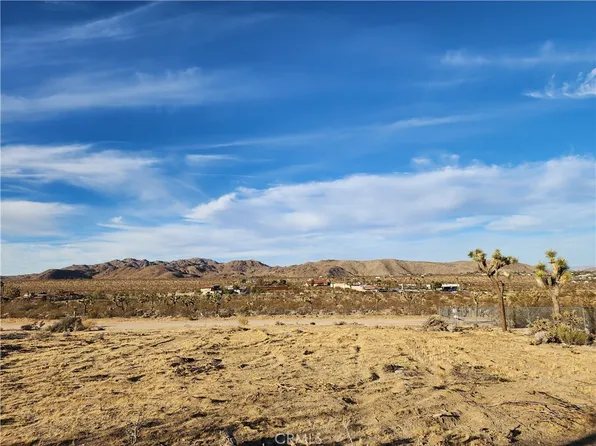 61329 Rocky Vista Ln, Joshua Tree, CA 92252