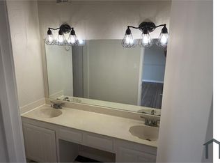 512 Rosewood Ln, Forney, TX 75126