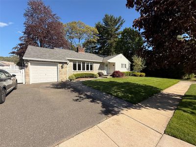 5 Windham Road, Rockville Centre, NY, 11570