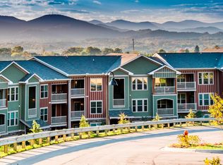 Retreat At Hunt Hill, Asheville, NC 28801