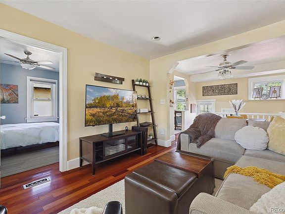 4th image of 2684 S Lincoln Street