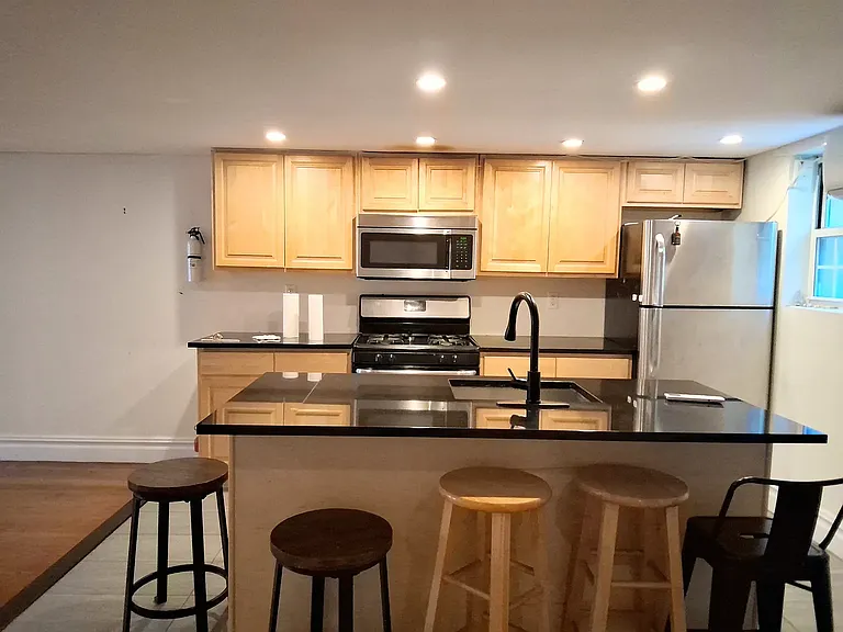 459 Lexington Ave #1A — Photo 31