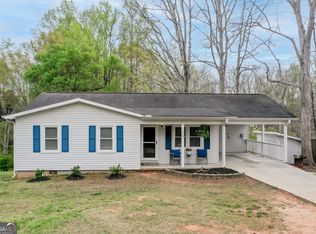 305 Garrison Rd, Cornelia, GA 30531