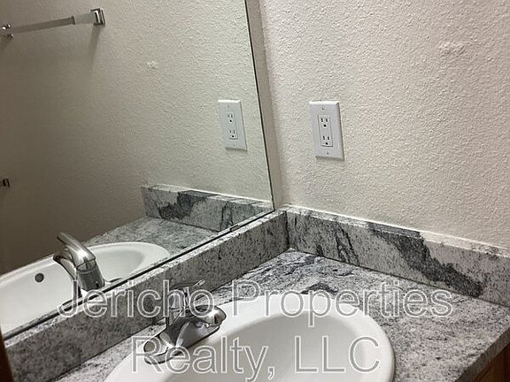 4th image of 8733 W Cornell Ave APT 6