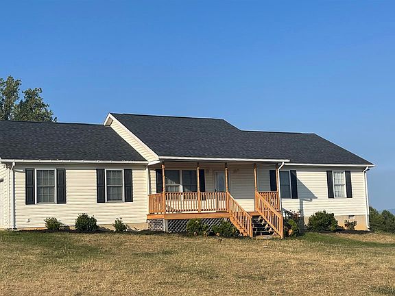 2nd image of 512 Little Mountain Ln