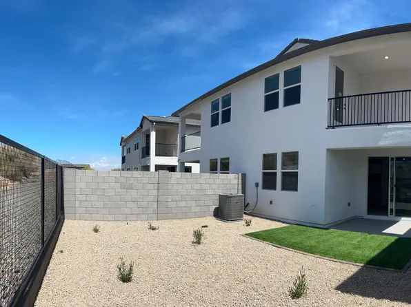1119 E McNeil Street, Phoenix, AZ 85042