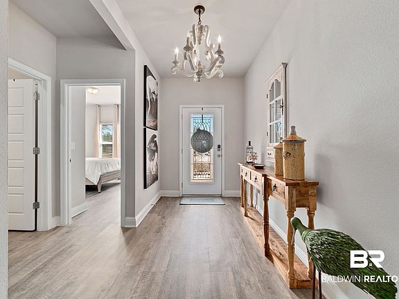 2nd image of 424 Apollo Ave