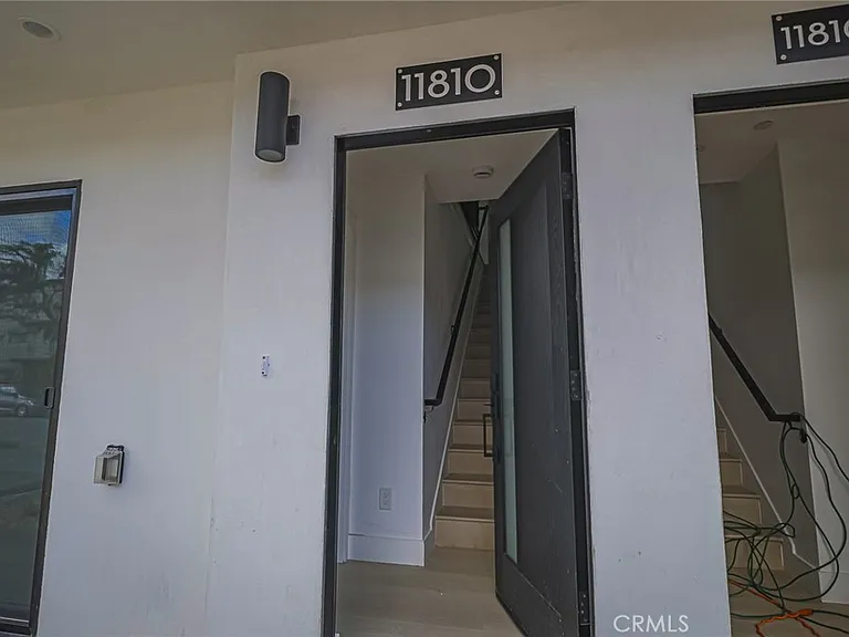 11810 Gilmore St — Photo 17