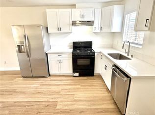 700 W Gonzales Rd #F, Oxnard, CA 93030