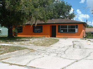 1st image of 608 Maggie Cir