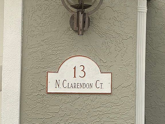 3rd image of 13 Clarendon Ct N