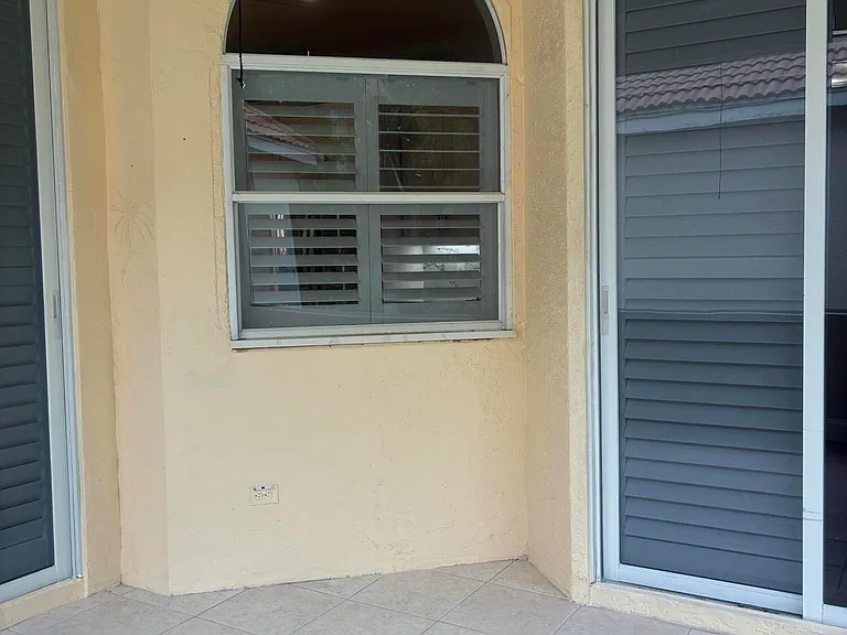 777 SW Munjack Cir — Photo 21